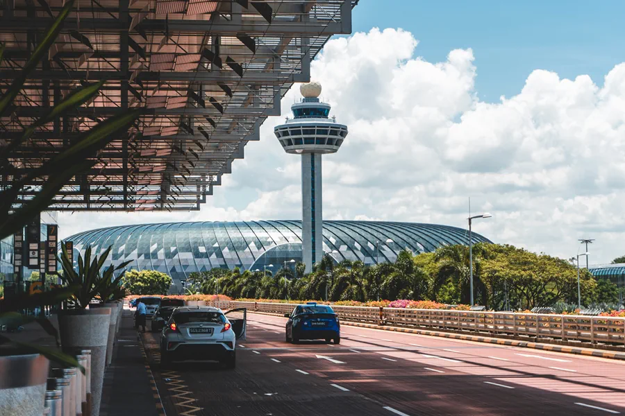 https://en.antaranews.com/news/406811/soekarno-hatta-airport-records-15-middle-east-flights-cancellation