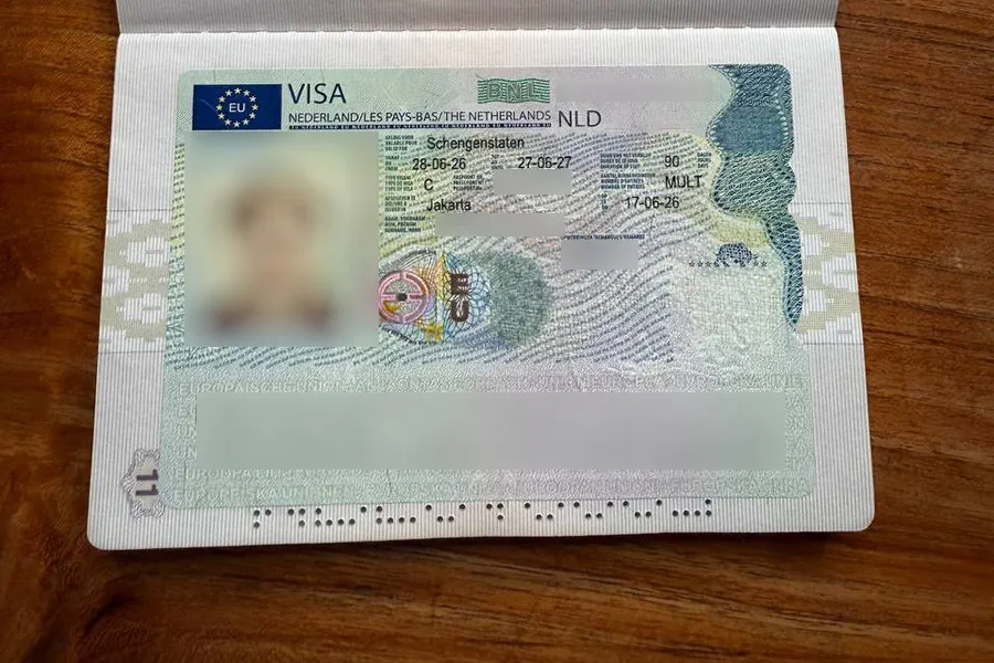 Виза в Нидерланды на 1 год с подачей в Индонезии