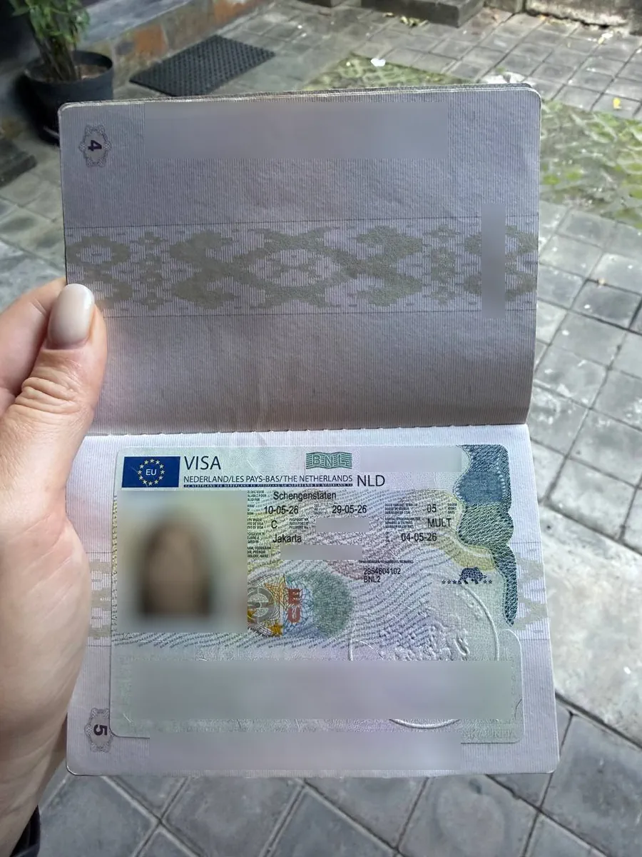 Кейс: виза в Нидерланды в Индонезии на 1 год после шенгена на 5 дней